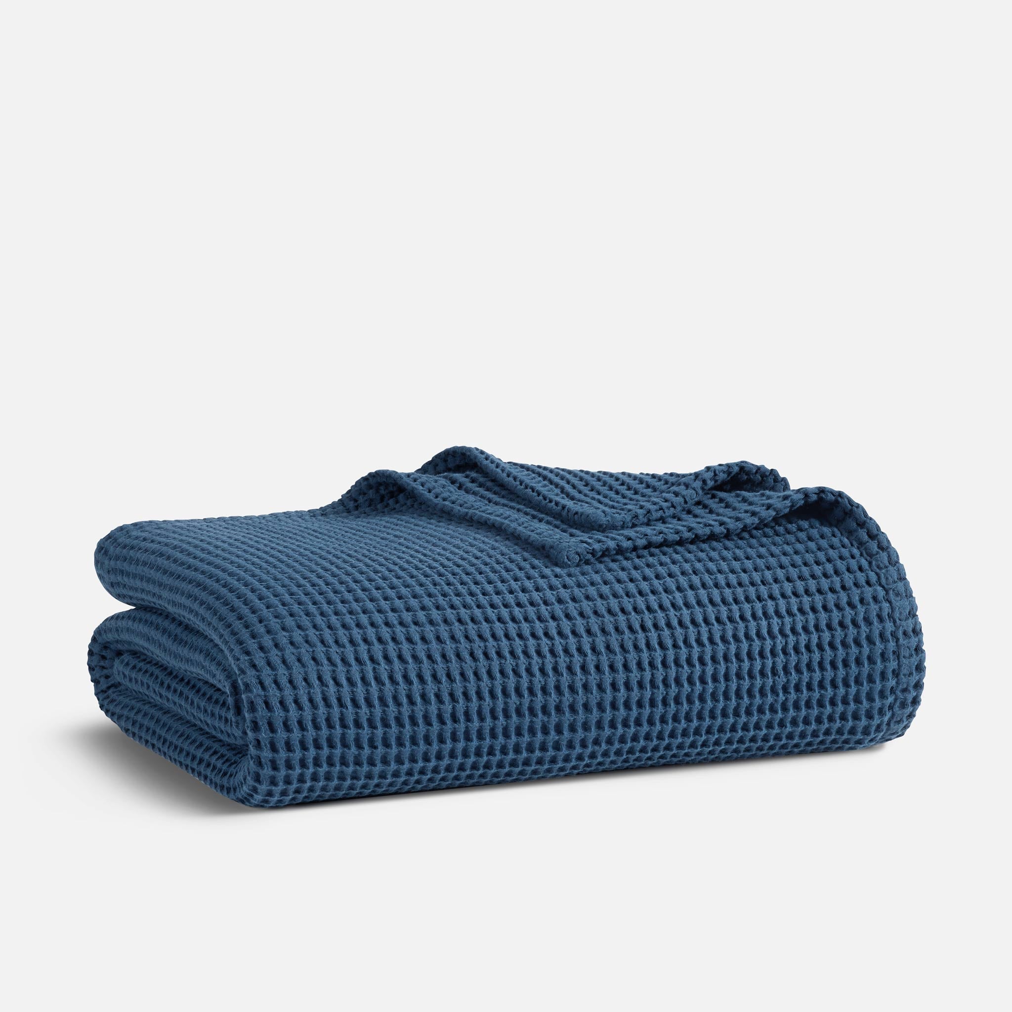 Dreamweave Waffle Bed Blanket P2
