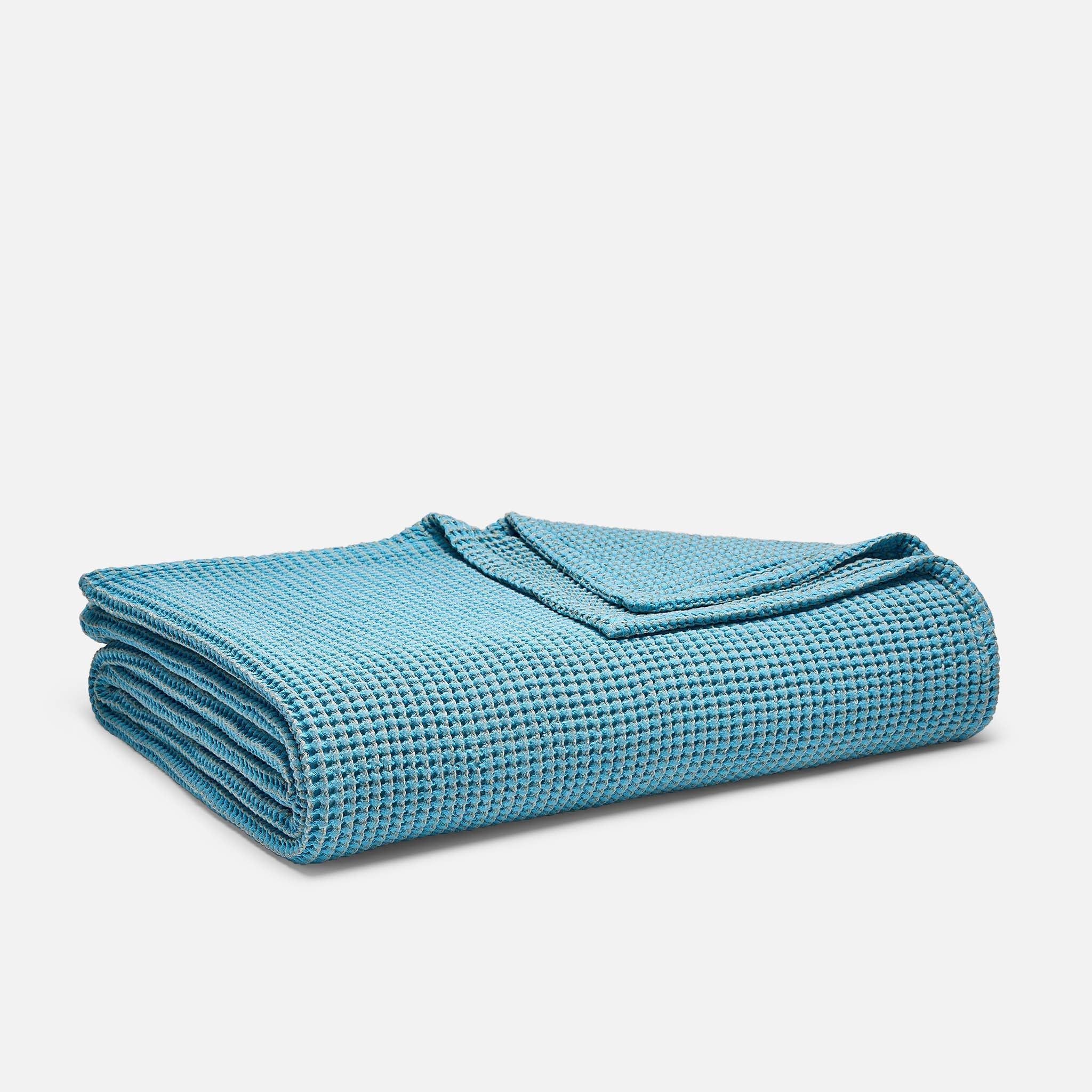 Dreamweave Waffle Bed Blanket P2