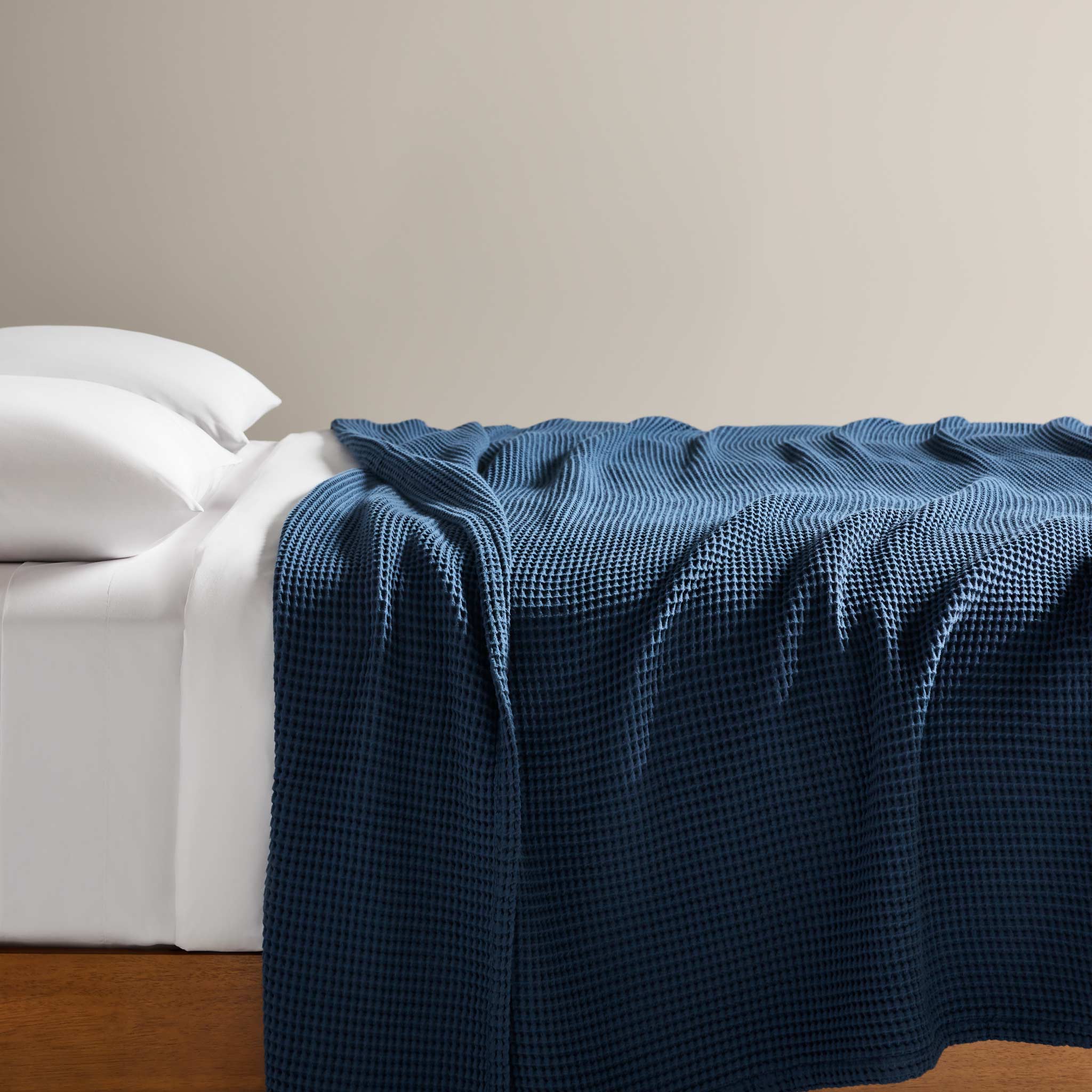 Dreamweave Waffle Bed Blanket P2