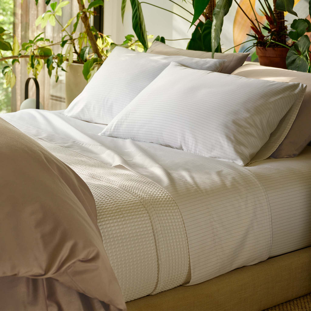 Dreamweave Waffle Bed Blanket P2
