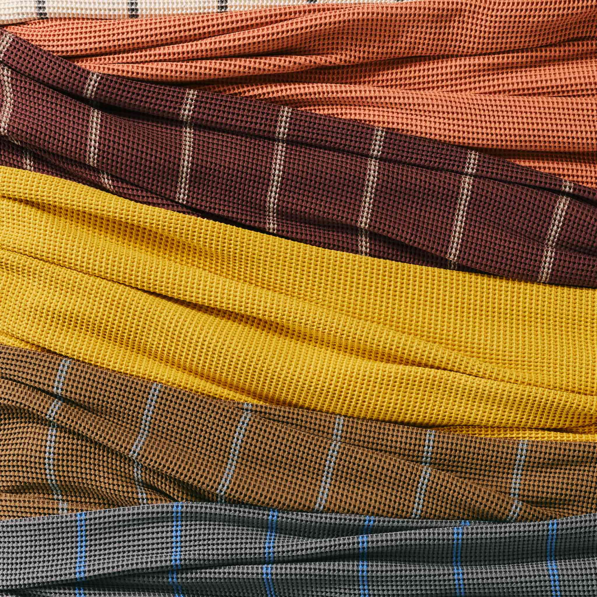 Dreamweave Waffle Bed Blanket P2