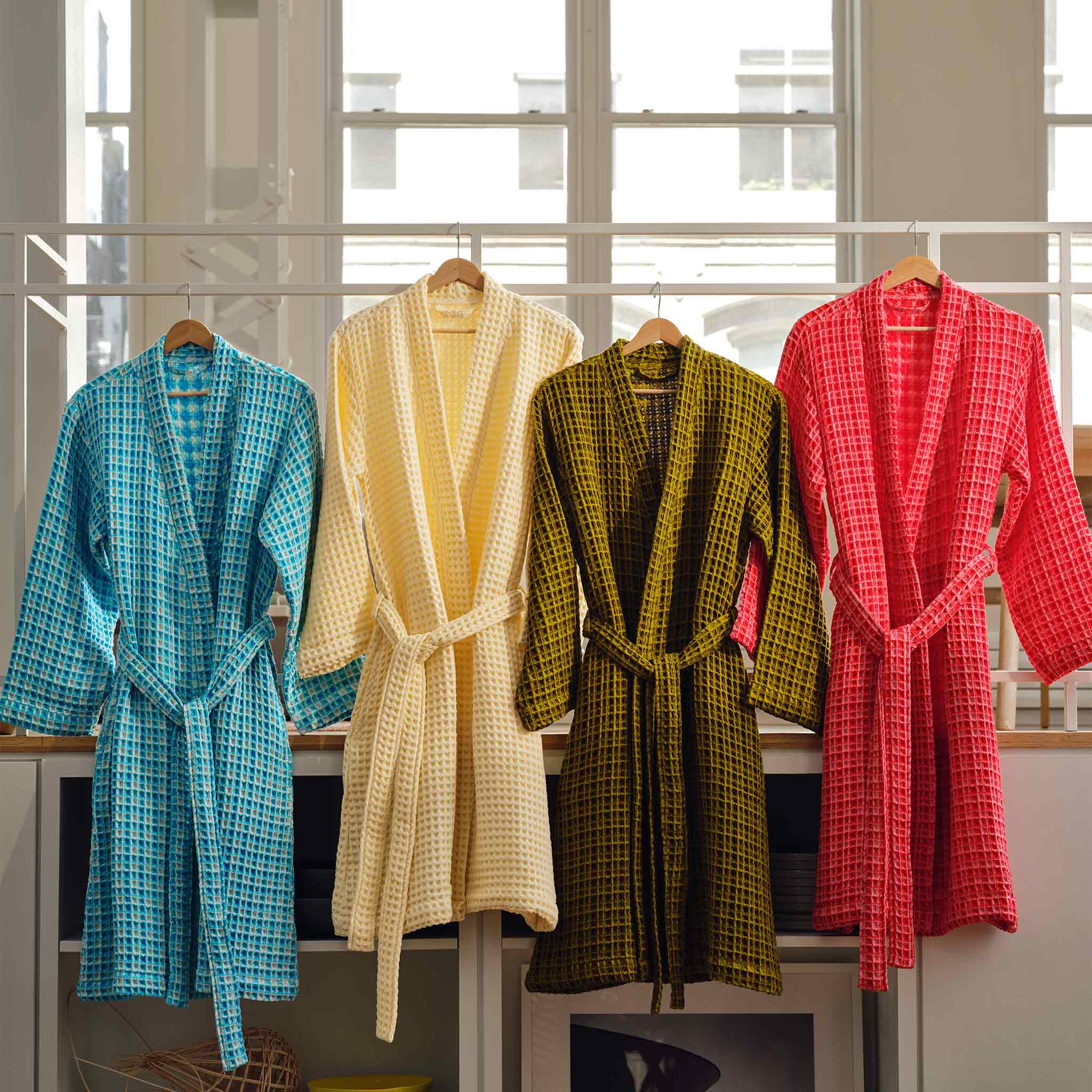 Dreamweave Waffle Robe H4